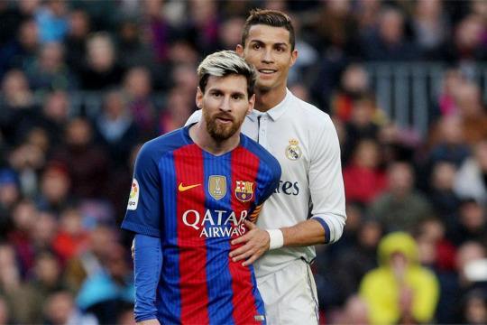 英超第14轮：切尔西1-3利兹联两场不胜 托辛失误送礼帕尔默复出（英超第14轮：切尔西1-3负利兹联，两轮不胜；托辛失误送礼，帕尔默复出）