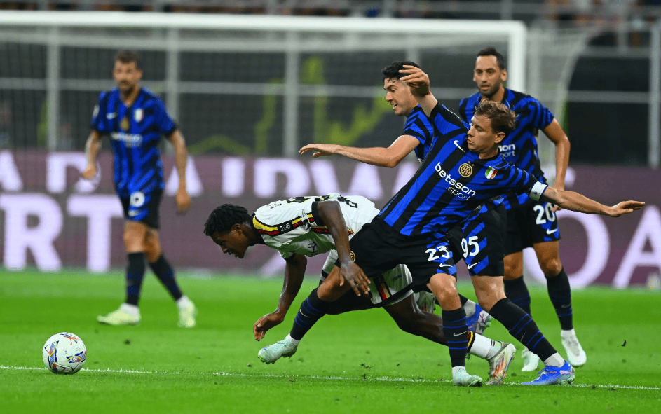 热刺官方：德拉古辛新赛季将改穿球队的3号球衣（热刺官宣：德拉古辛下赛季将身披3号战袍）