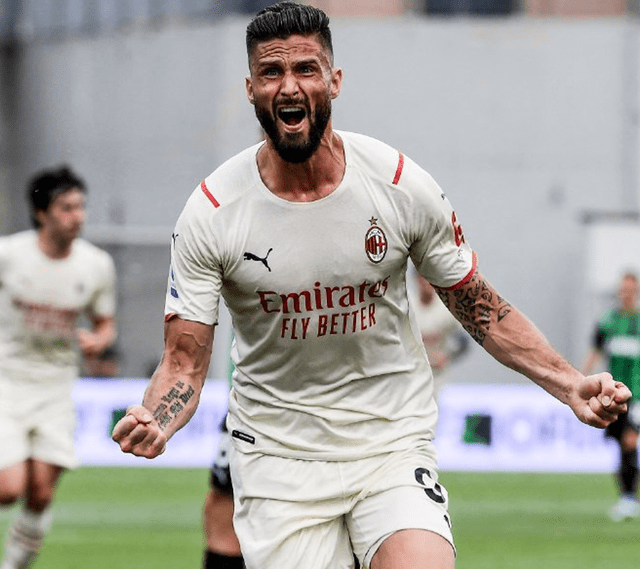 篮球CBA季后赛门票售罄，黄牛加价300%（CBA季后赛一票难求，黄牛价飙至原价三倍）