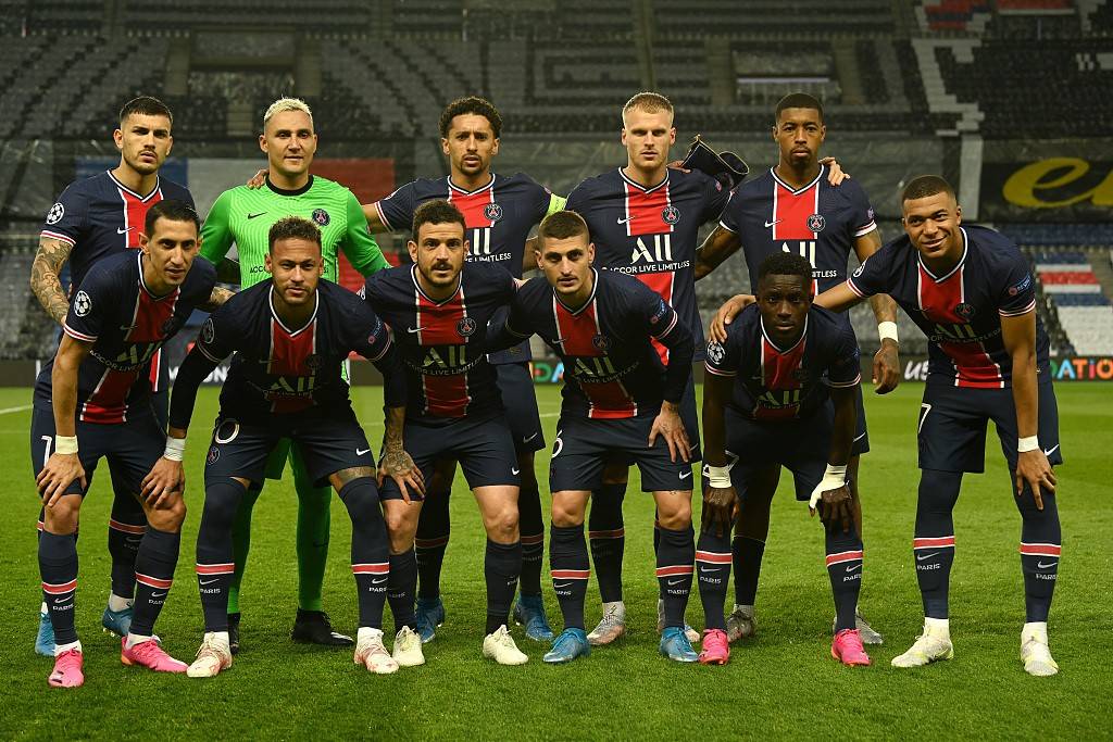 19岁212天，麦利是纽卡队史第二年轻在英超单场传射的球员（19岁212天的麦利成为纽卡史上在英超单场完成传射的第二年轻球员）