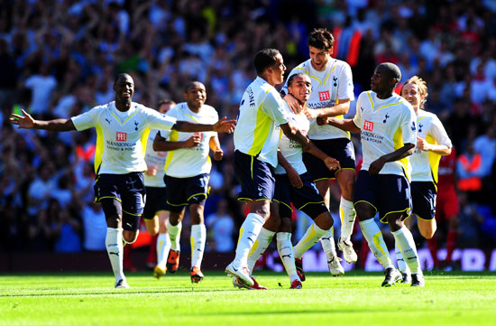 诺伊尔：第三球我知道出击会冒很大风险，当时想提前化解危险（诺伊尔谈第三球：明知出击高风险，只求提前化解险情）