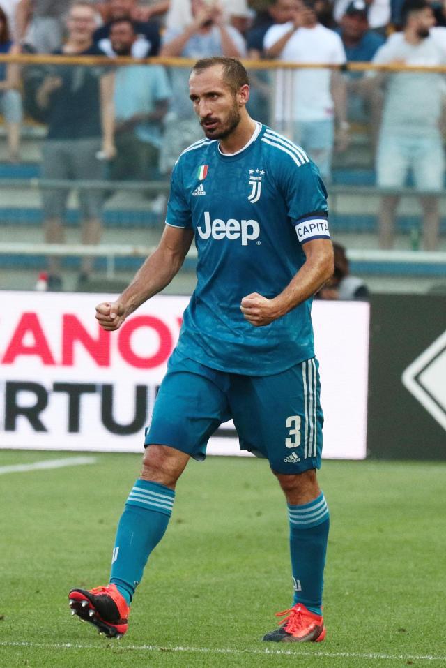 米兰vs拉齐奥首发：莱奥、恩昆库首发， 拉比奥出战（米兰战拉齐奥首发公布：莱奥、恩昆库先发，拉比奥出场）