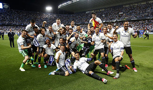 泰州常规赛阶段曾0-4负于南通，而决赛泰州点球战胜南通夺冠（常规赛0-4负南通，泰州决赛点球逆袭夺冠）