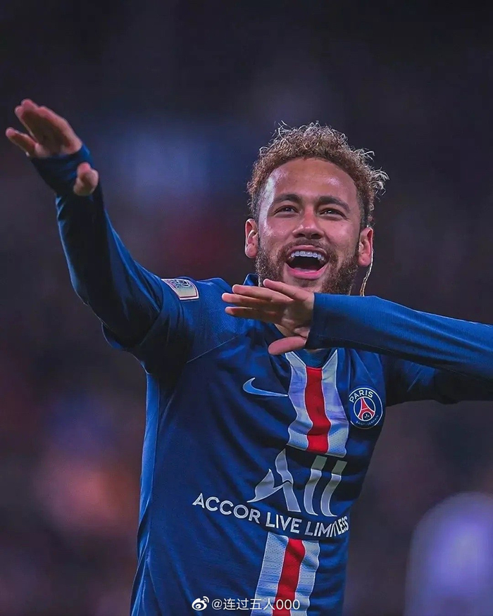 米体：巴洛特利的酒驾指控已撤销，但他还是会从事志愿工作（米兰体育报：巴洛特利酒驾案撤销，仍将继续参与志愿服务）