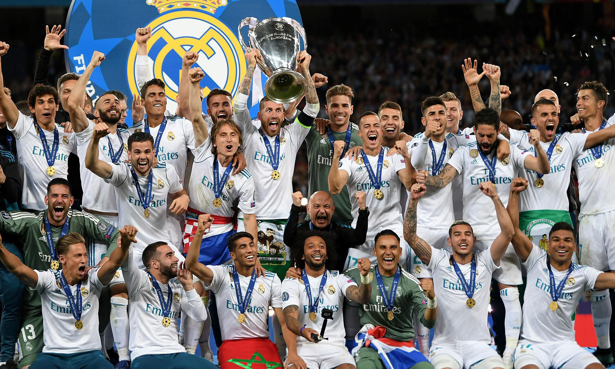 记者：海港今日上午启程前往泰国；本轮亚冠并非没有拿分机会（记者：海港今晨启程赴泰国，本轮亚冠仍有抢分机会）