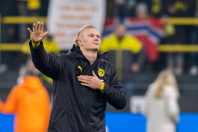 火箭115-113快船 球员评价：阿门满分，6人及格，2人低迷（火箭115-113险胜快船｜球员打分：阿门满分，6人合格，2人低迷）