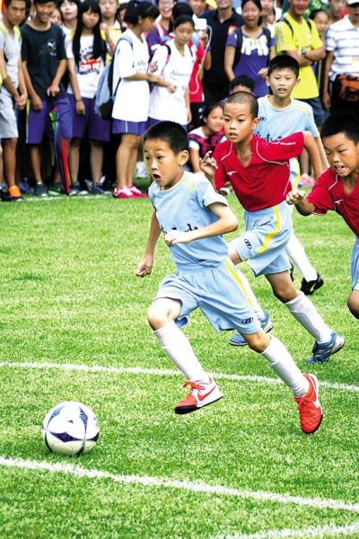 欧冠前瞻：新军凯拉特客战盼取首胜，哥本哈根状态起伏不定（欧冠前瞻：新军凯拉特客场冲首胜，哥本哈根状态不稳）