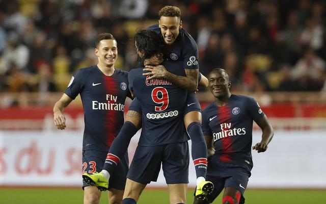 马德兴：米利西奇不敢热身U17女足，一年半不换血，足协当断则断（马德兴：米利西奇回避U17女足热身，18个月无换血，足协应果断决策）